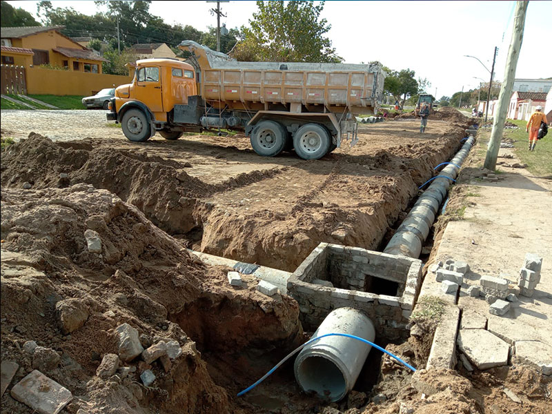 Cerrito: Trecho da avenida Flores da Cunha recebe nova tubulação