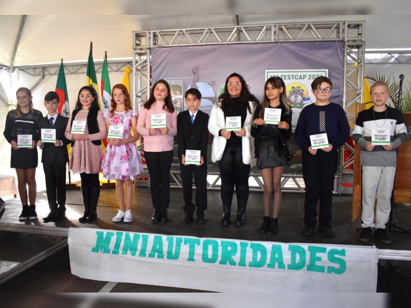 Canguçu: Miniautoridades do município são empossadas