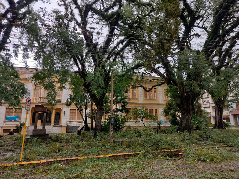 Administração da UFPel busca medidas para amenizar impactos do ciclone extratropical