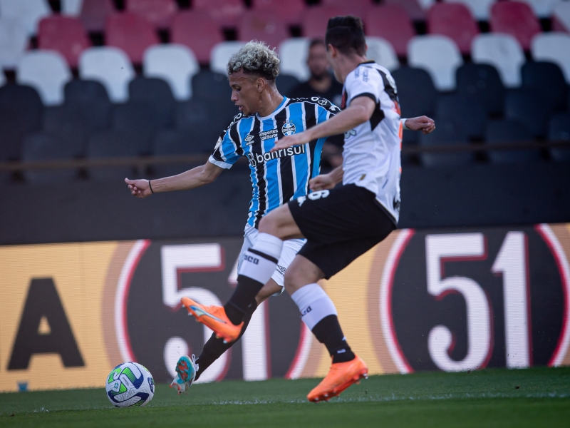 lg-noticias-gra-mio-sofre-reva-s-para-vascoa-em-sa-o-janua-rioa--36656