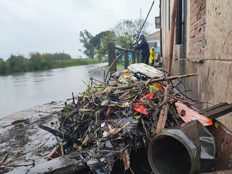 Sanep monitora casas de bombas de Pelotas