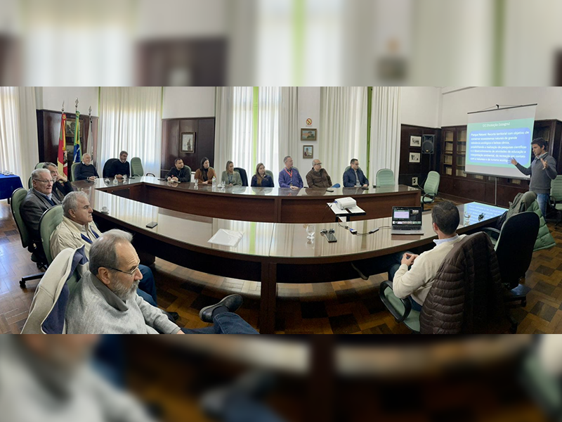 Rio Grande: Câmara de Comércio recebe secretário de Meio Ambiente, Pedro Fruet