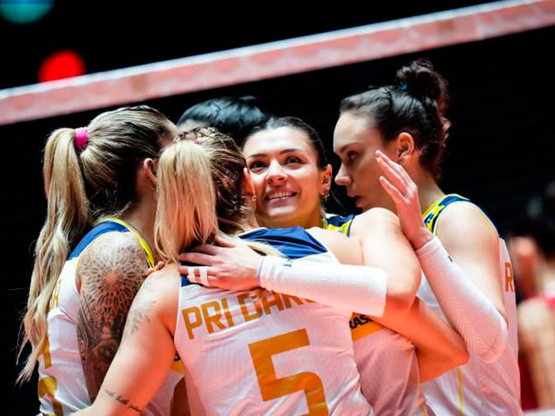 Brasil supera Japão e confirma vaga em Paris 2024 no vôlei feminino