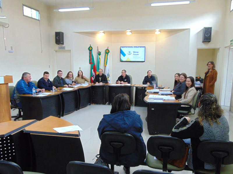 Prefeitura de Morro Redondo realiza Audiência Pública de prestação de contas do segundo quadrimestre de 2023