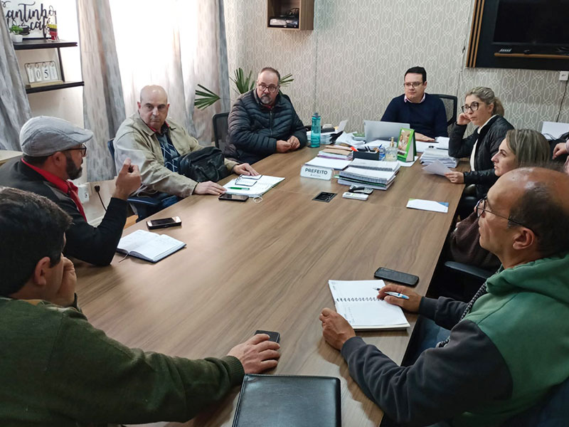 reunião-comparsa-Pinheiro-Machado
