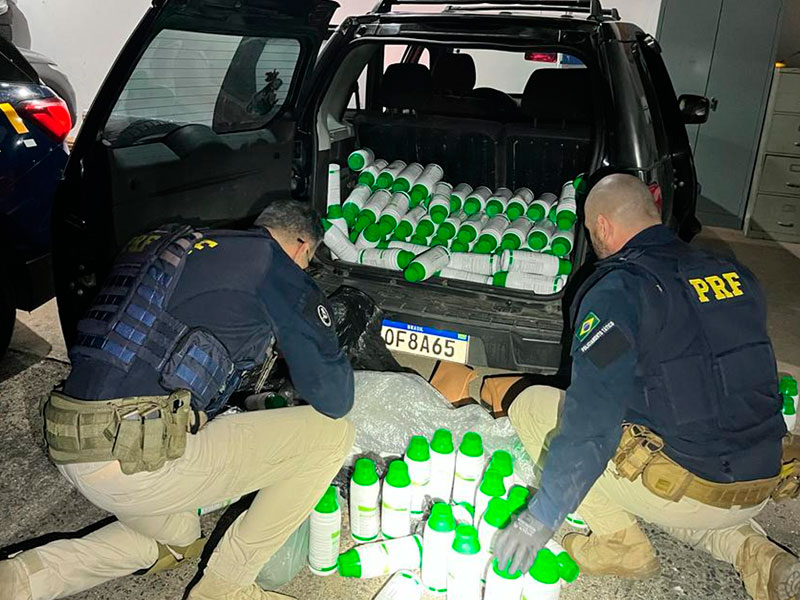 PRF e PF prendem homem por contrabando de agrotóxicos em Jaguarão