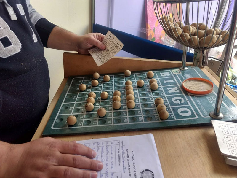 Associação de Apoio a Pessoas com Câncer realiza Bingo Beneficente em Pelotas