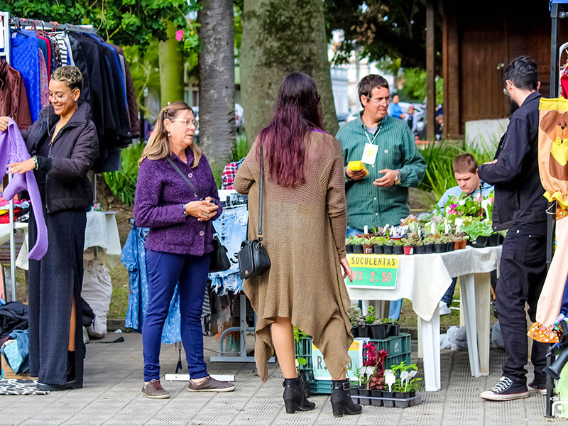 Feira da Estação ocorre entre sexta e sábado no Supermercado Guanabara em Pelotas