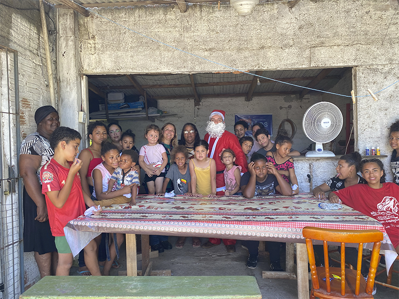 Projeto Mãos do Bem faz ações de Natal em Pelotas