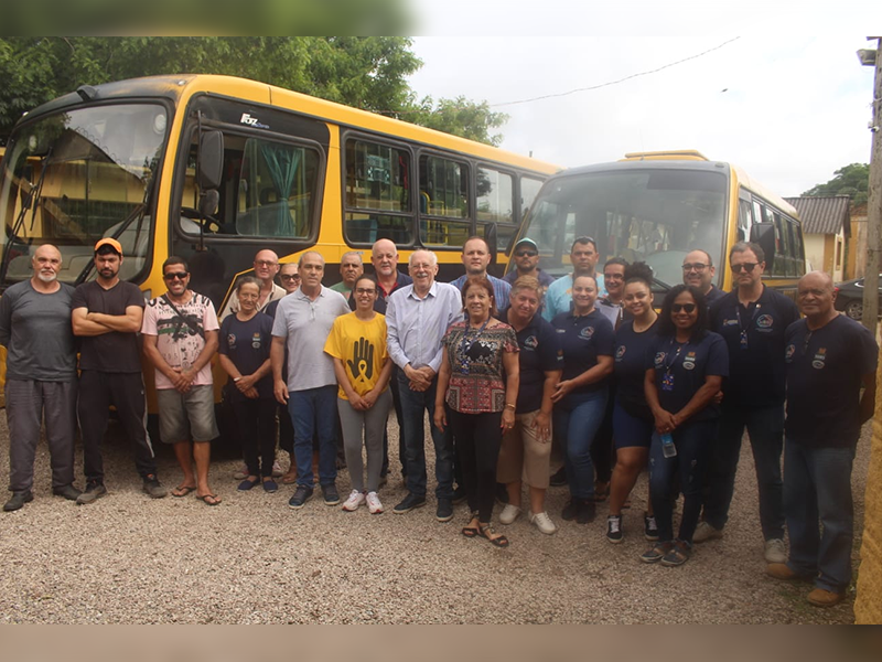 Prefeitura de Pedro Osório distribui cestas de natal