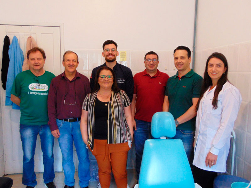 Morro Redondo começa projeto para colocação de 120 próteses dentárias