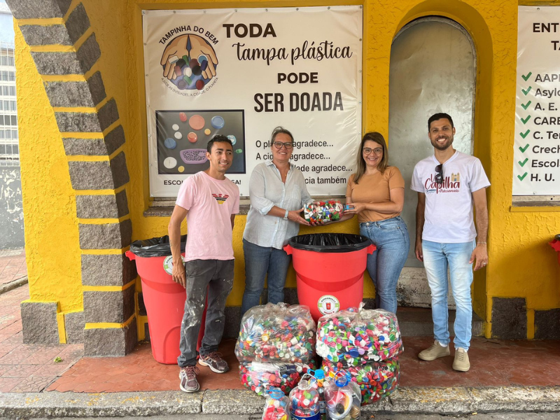 Rio Grande incentiva ação para transformar tampinhas plásticas em livros