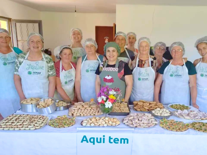 Curso de Bolachas e Salgados é realizado em Morro Redondo