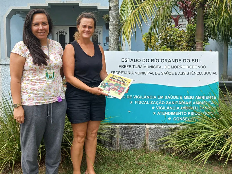 Vereadora de Morro Redondo visita o setor de Vigilância Ambiental em Saúde do município