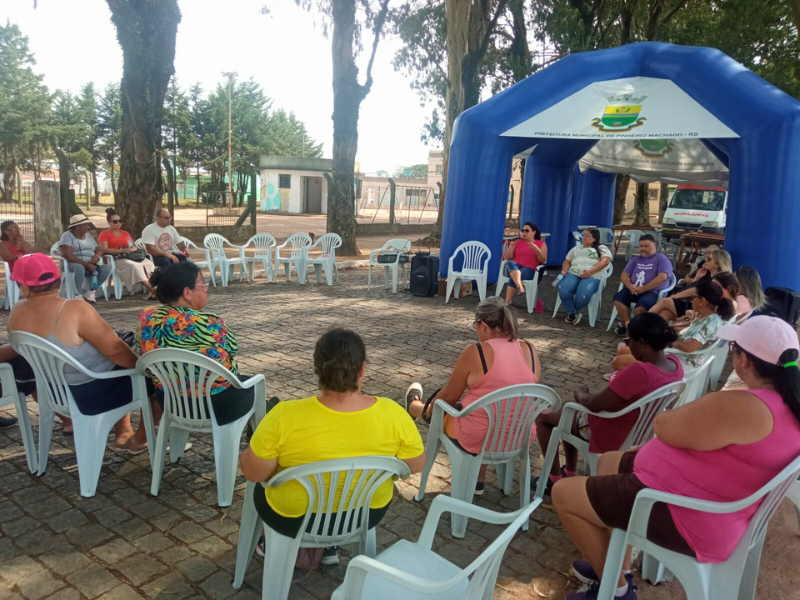 Caminhada Alusiva ao Dia da Mulher é realizada em Pinheiro Machado