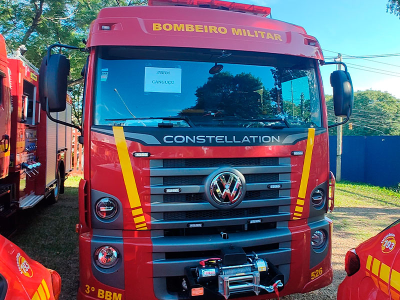 Canguçu: Pelotão do Corpo de Bombeiros recebe novo caminhão