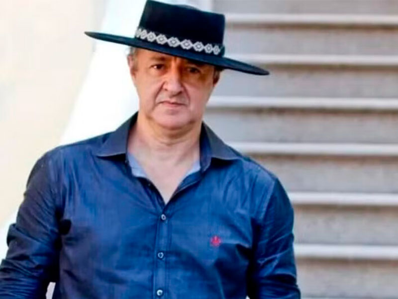 Morre aos 58 anos João Vicenti, gaiteiro e tecladista da banda Nenhum de Nós