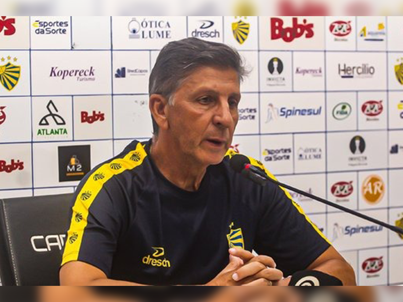 Após duas partidas, Paulo Porto não é mais o treinador do Pelotas