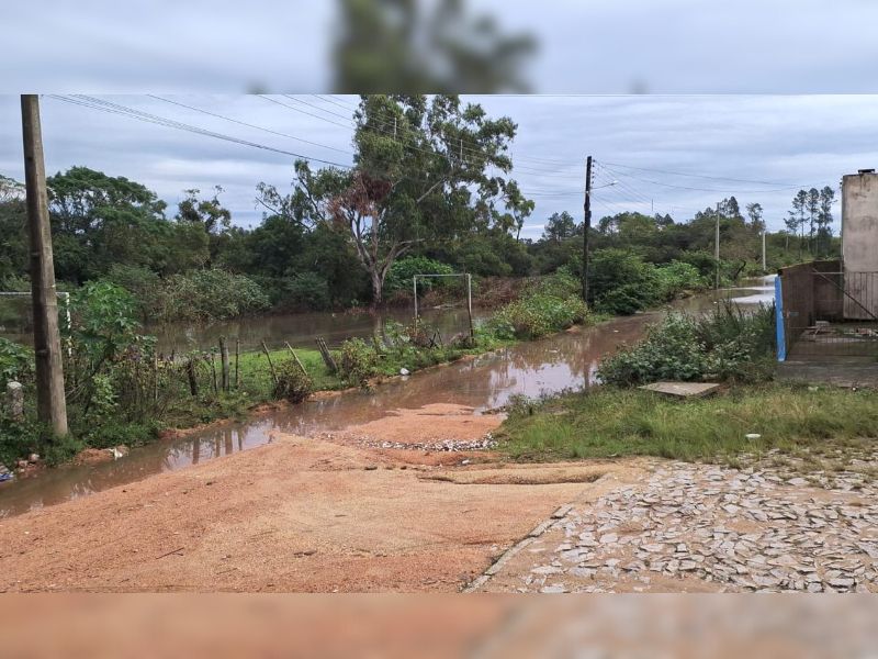 Chuvas intensas em Arroio Grande levam à evacuação de moradores