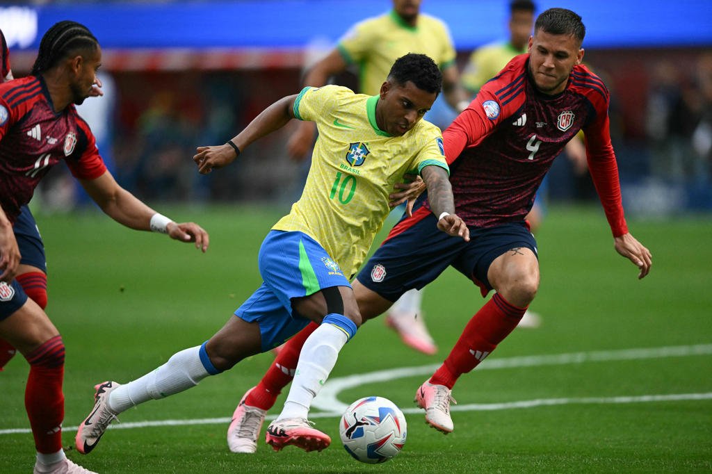 Brasil empata sem gols com a Costa Rica em estreia na Copa América