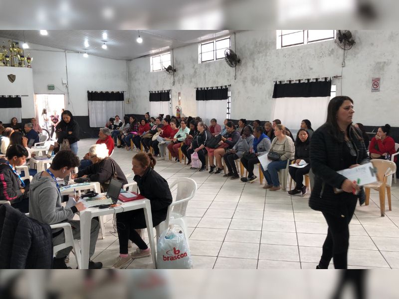 Pelotas: CadÚnico itinerante atende mais de 130 pessoas na Santa Terezinha