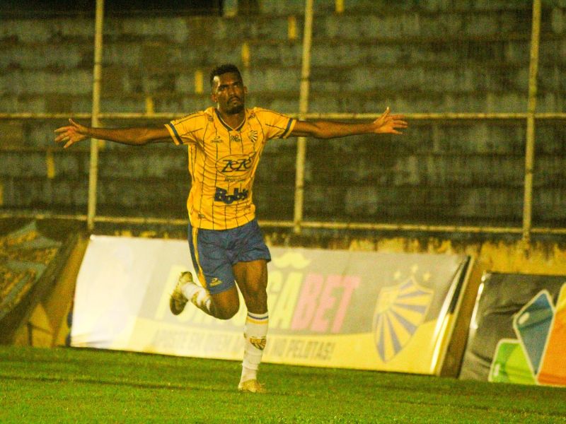 Pelotas goleia São Gabriel e assume vice-liderança do Gauchão Série A2