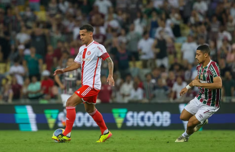Internacional empata em 1 a 1 com o Fluminense no Rio