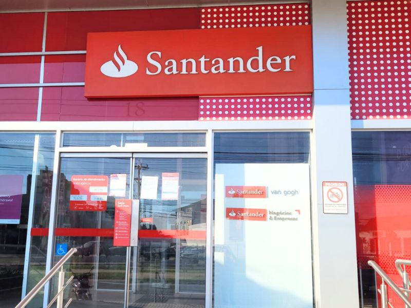 Pelotas: Redução de funcionários do Santander segue política nacional que já levou à diminuição de centenas de postos de trabalho