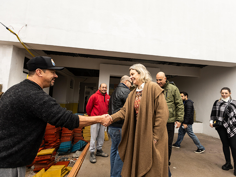 Pelotas: Paula vistoria Emei Vasco Pires