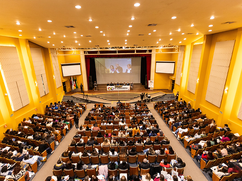 Pelotas: Evento da UFPel promove debate sobre autismo e educação inclusiva