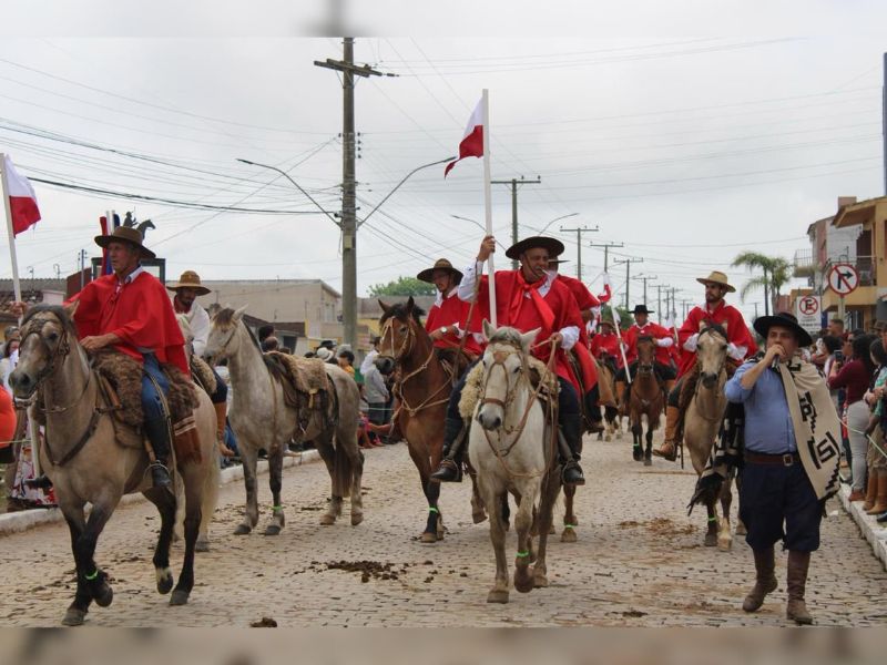 CEEE Grupo Equatorial sorteia geladeiras durante a Semana Farroupilha de Piratini