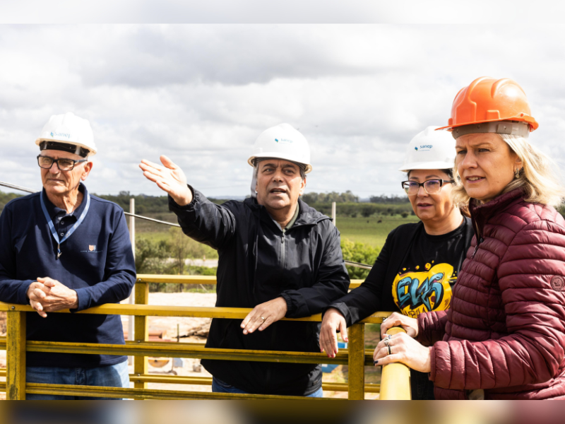 Pelotas: Prefeita visita obras da ETE Novo Mundo