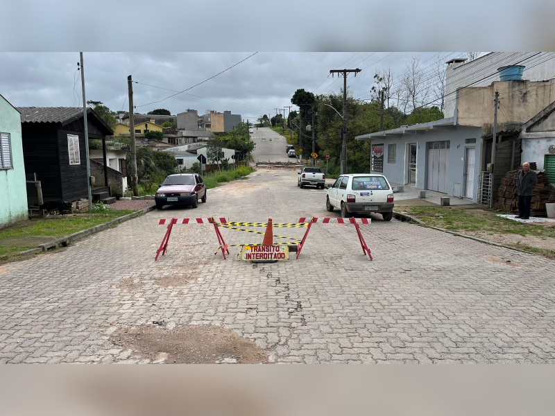Canguçu: Manutenção em ponte interdita Avenida 21 de Abril