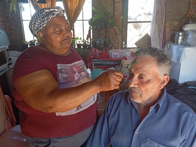Piratini: “Estamos próximas da extinção”, lamenta benzedeira do Quilombo da Faxina