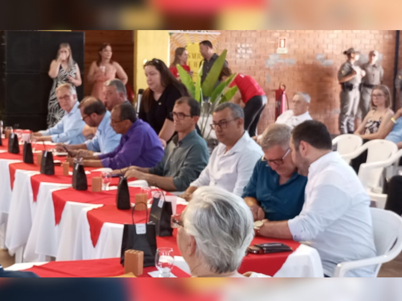 Vice-prefeito de Arroio Grande participa de reunião da Azonasul