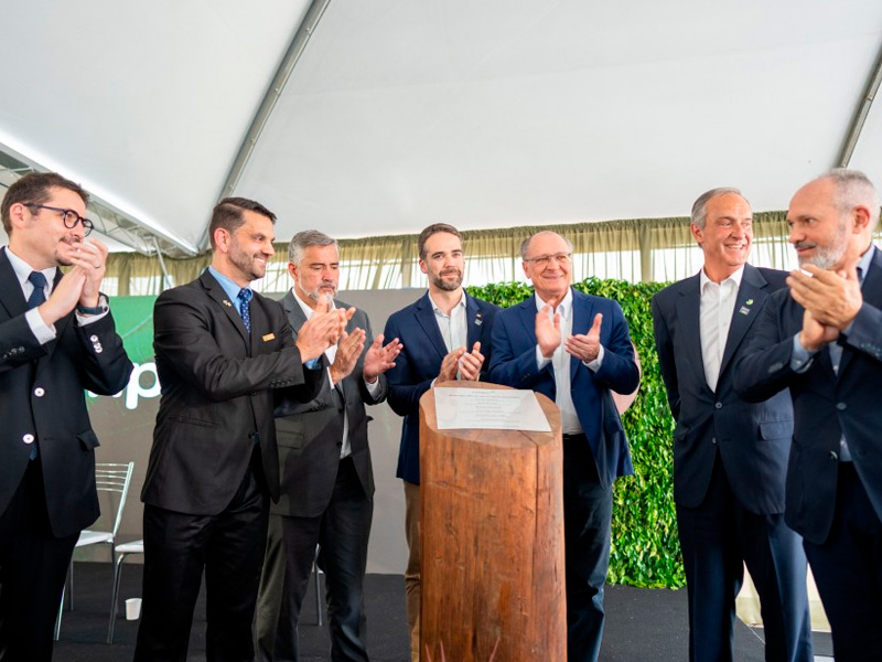 Em Guaíba, Leite e Alckmin prestigiam entrega do projeto de sustentabilidade BioCMPC