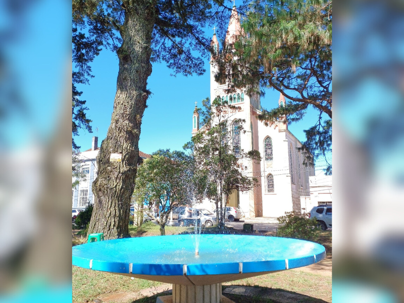Chafariz e Praça Angelino Goulart passam por revitalização em Pinheiro Machado