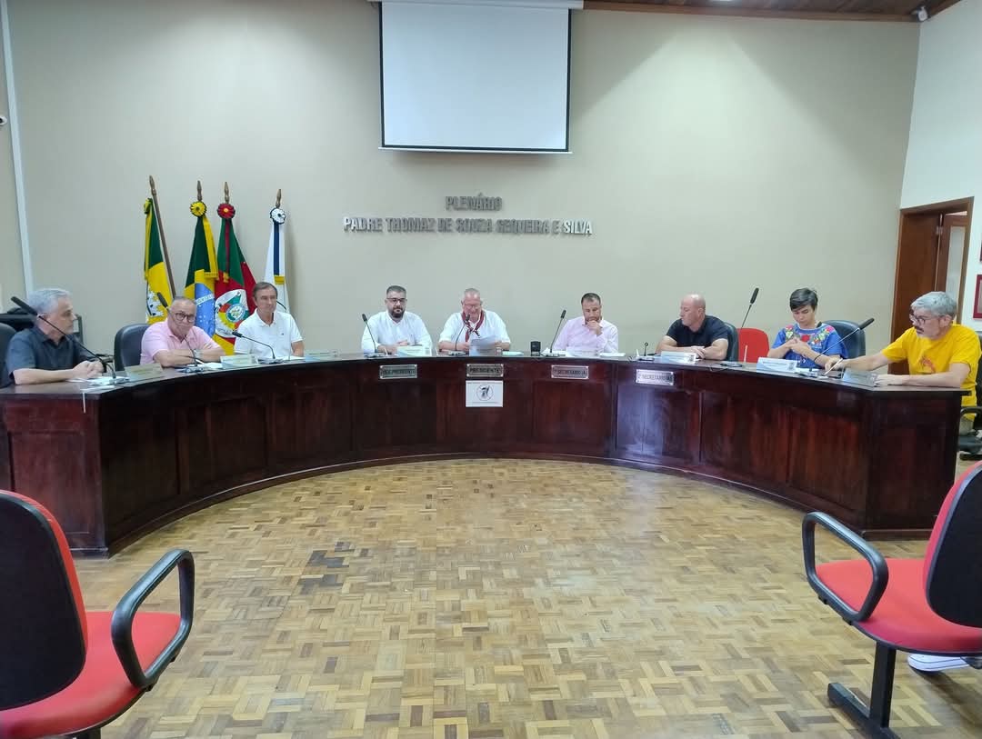 Câmara de Vereadores de Jaguarão realiza primeira sessão extraordinária