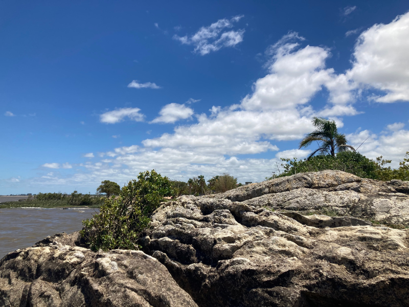 Primeiro fim de semana do ano, na Zona Sul, terá queda acentuada de temperatura, instabilidades isoladas e mar agitado