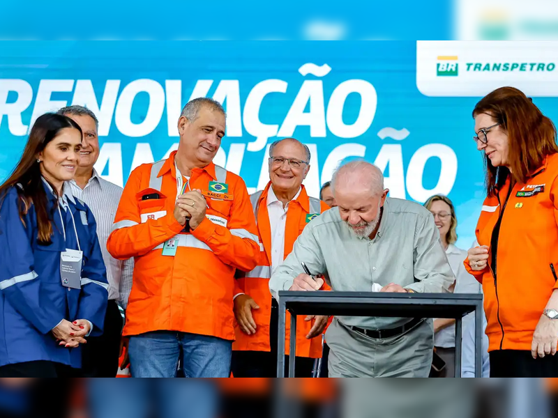 Lula defende fortalecimento da indústria naval brasileira