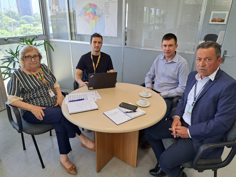 Prefeito de Arroio do Padre vai a POA reivindicar obras