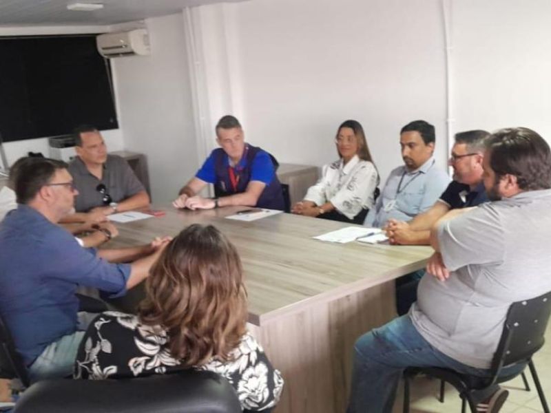 Procon Rio Grande notifica Corsan após relatos de água turva