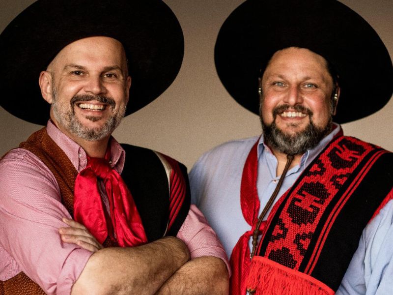Rio Grande: Dupla tradicionalista César Oliveira e Rogério Melo estão na programação do Festimar 2025