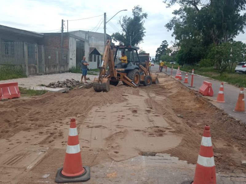 Prefeitura de Pelotas qualifica avenida Imperador Dom Pedro I