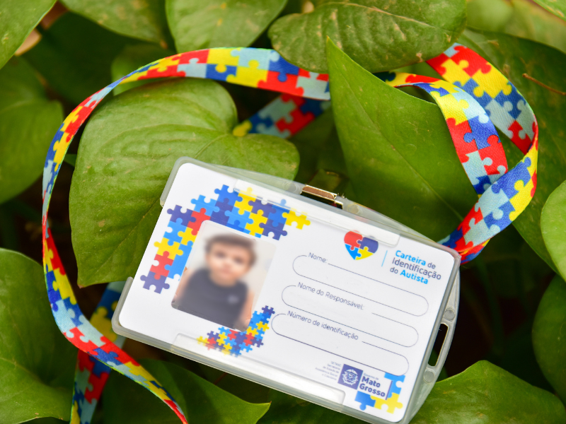 Prefeitura de Pelotas recomenda documentação específica a pessoas com autismo