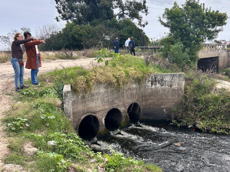 Rio Grande: Prefeita inspeciona obras no interior
