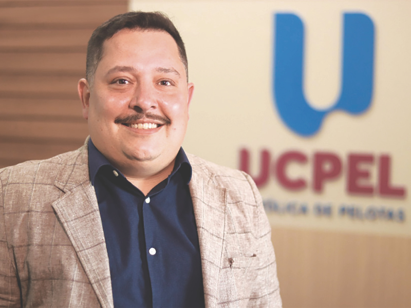 Professor da UCPel tem participação aprovada em conferência internacional