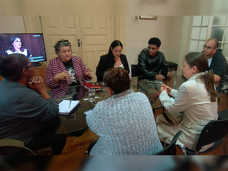 Vice-prefeita de Pelotas recebe Comissão Organizadora da Conferência da Cidade