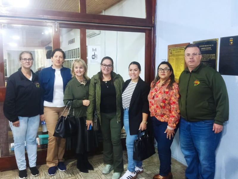 Aprovado projeto que autoriza abertura do comércio aos domingos e feriados em Arroio Grande