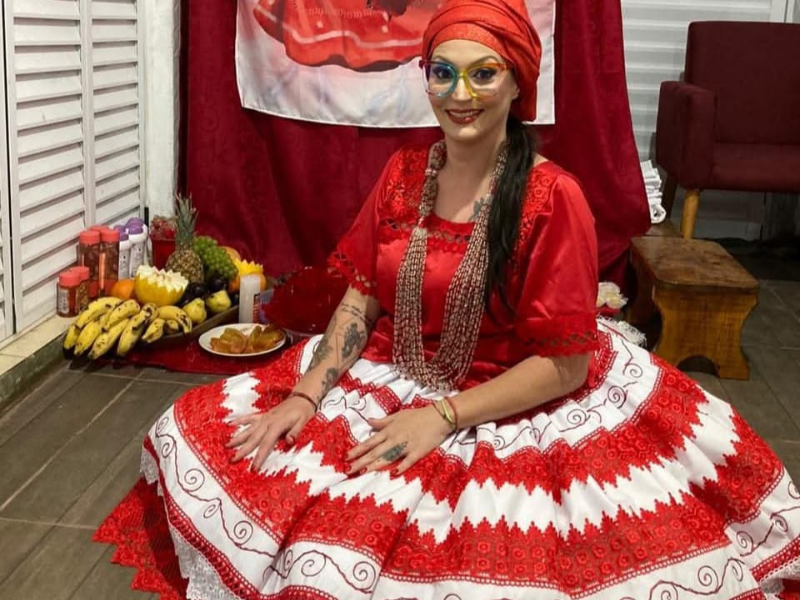 Natália Paulsen, Yalorixá em Canguçu, alerta e crítica quanto ao estelionato religioso